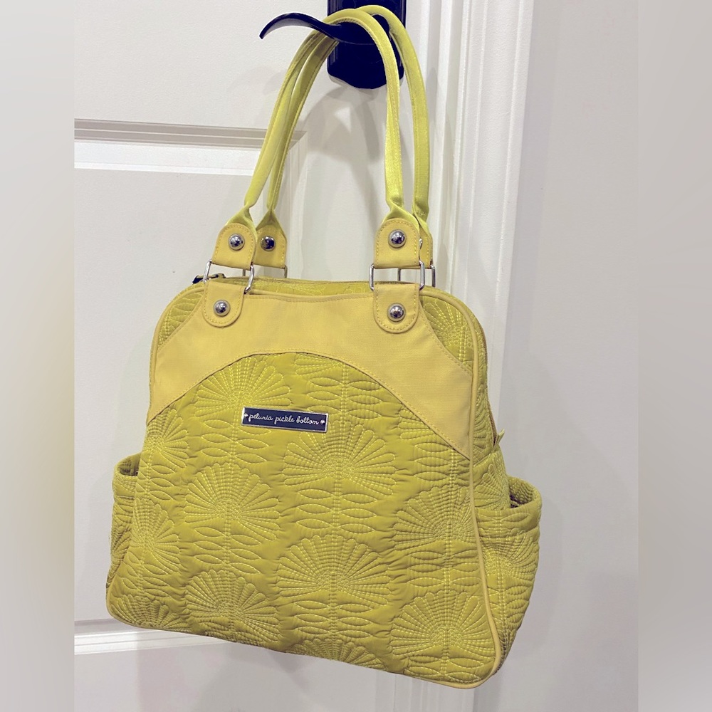 Petunia Pickle Bottom Black Quilted Sashay Satchell